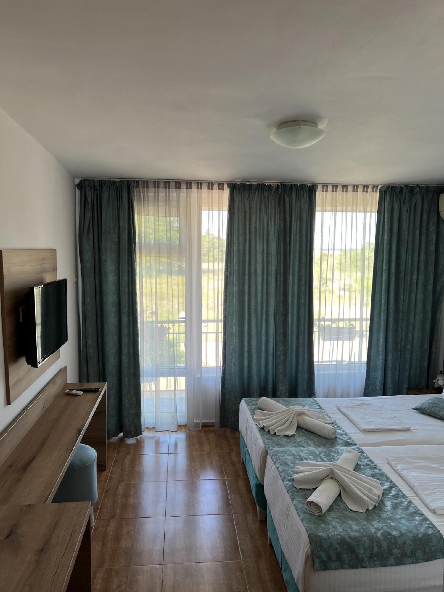Hotel Surf Primorsko Zimmer foto
